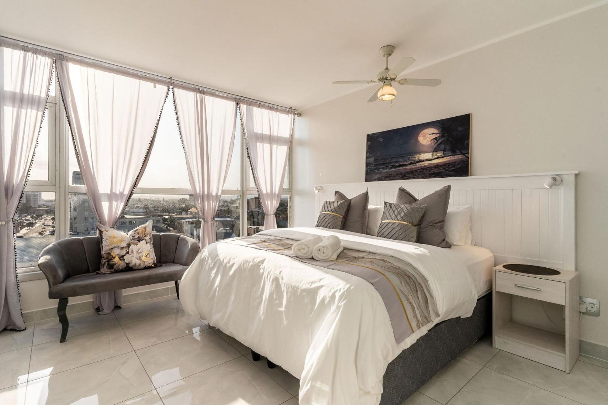 Ashley On Beach Strand Room photo