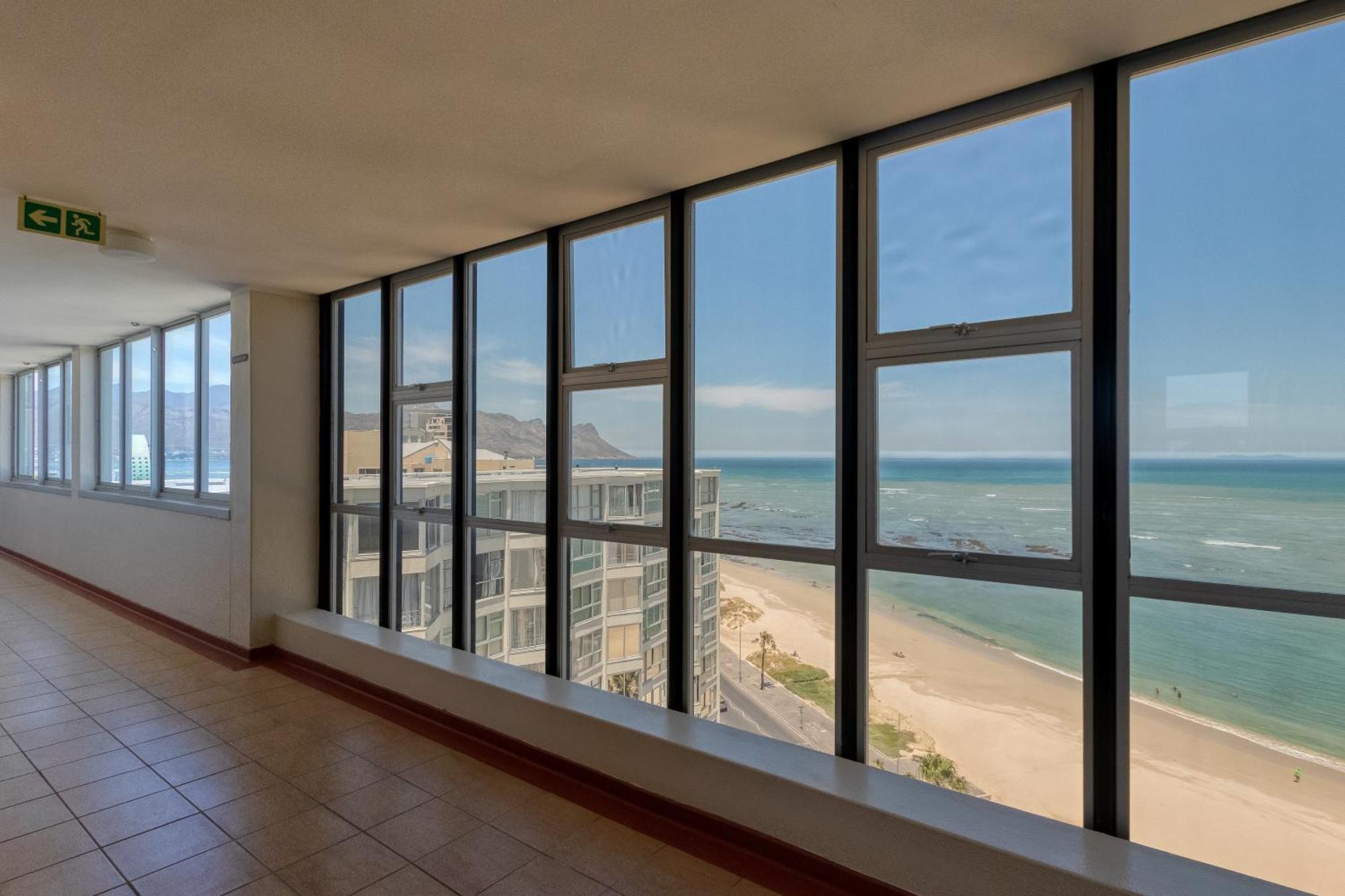 Ashley On Beach Strand Exterior photo